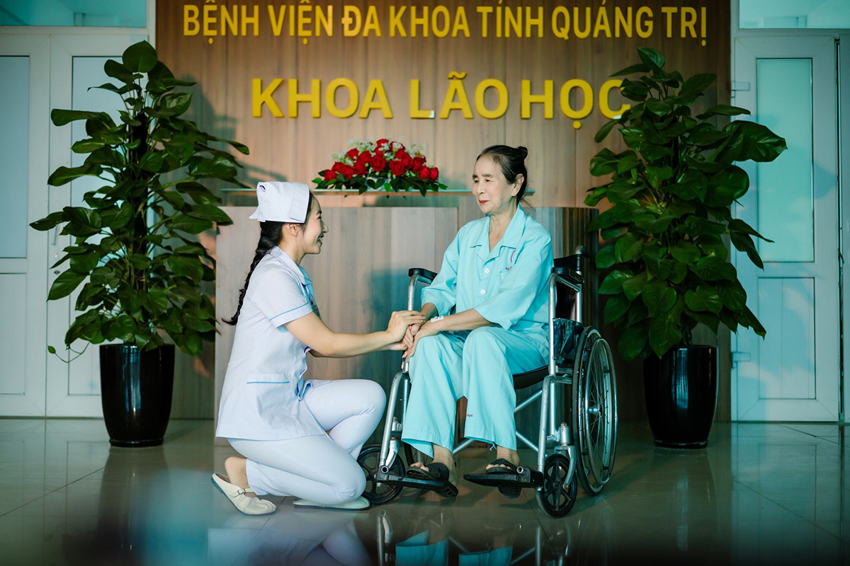 Bệnh viện Đa khoa tỉnh Quảng Trị: Hướng tới sự phát triển bền vững và chất lượng cao - Ảnh 4.