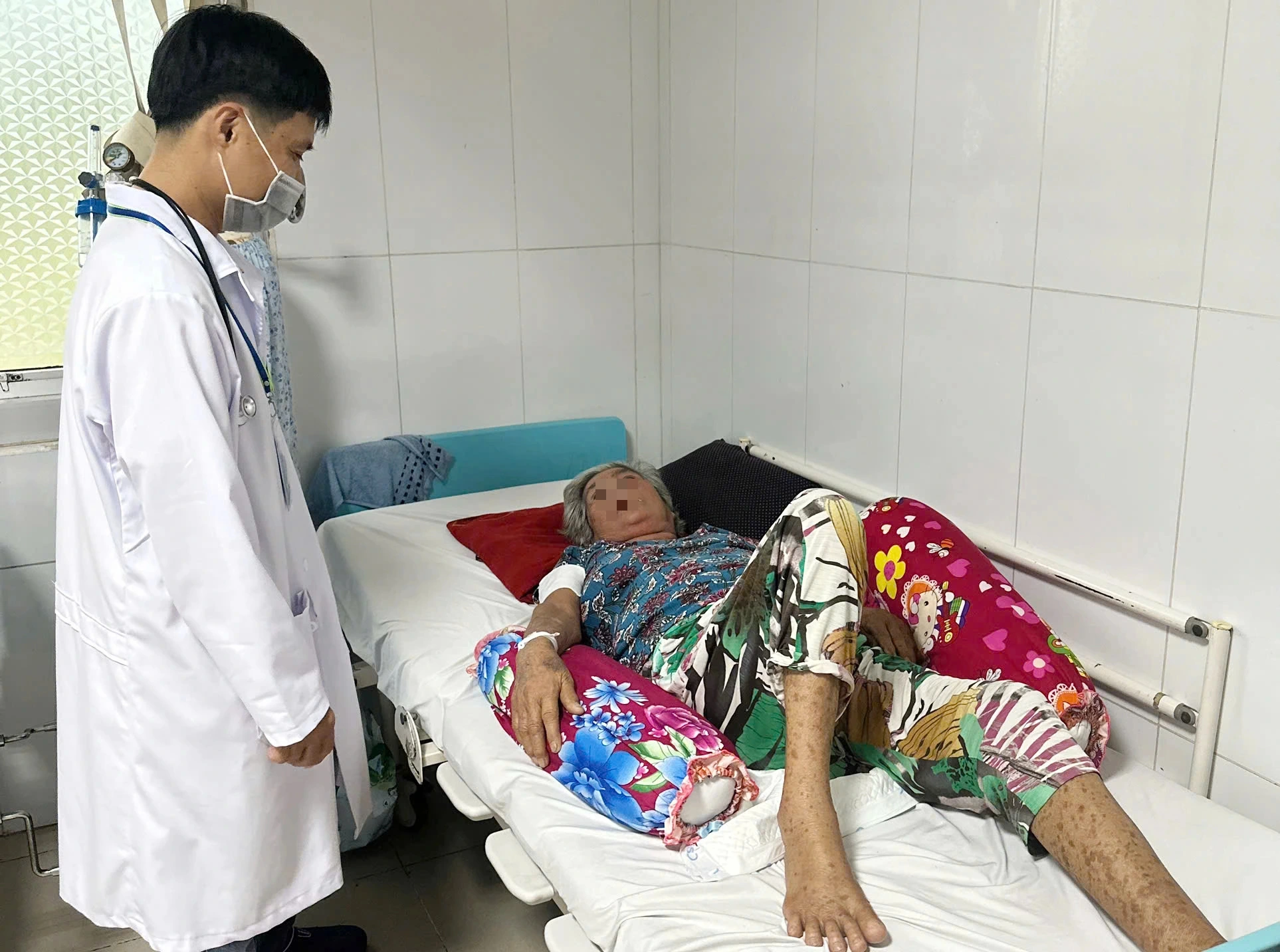 Một phụ nữ 70 tuổi ở Sóc Trăng bị nhiễm khuẩn liên cầu lợn - Ảnh 1.